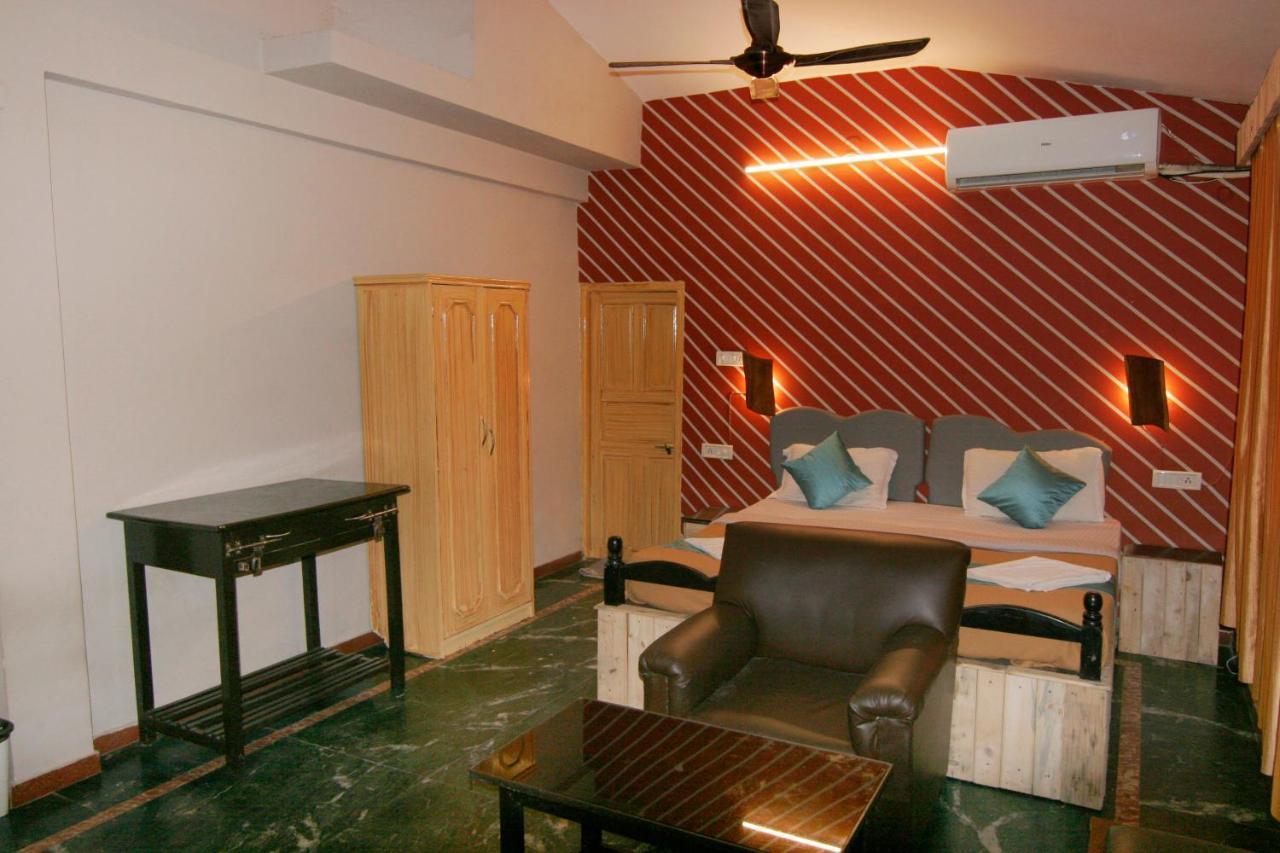 Casa Inn シオリム エクステリア 写真